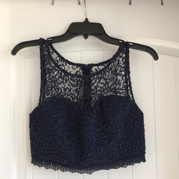 Formal Dress - Picture 2 of 3